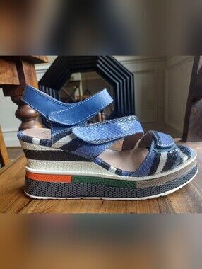 L'artiste Omokokoa Blue Leather Snakeskin Sandals Size 40 (9)